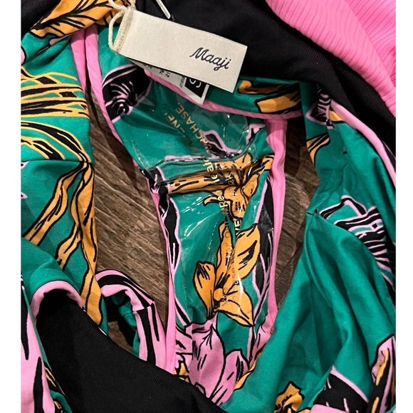 Maaji reversible One-Piece Cut Out Swimsuit (S) - Picture 5 of 6